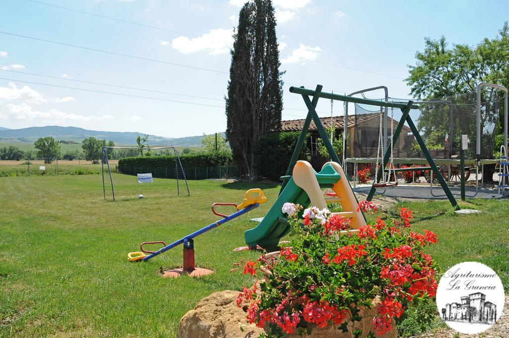 Agriturismo Castello La Grancia Di Spedaletto Pienza Exterior photo